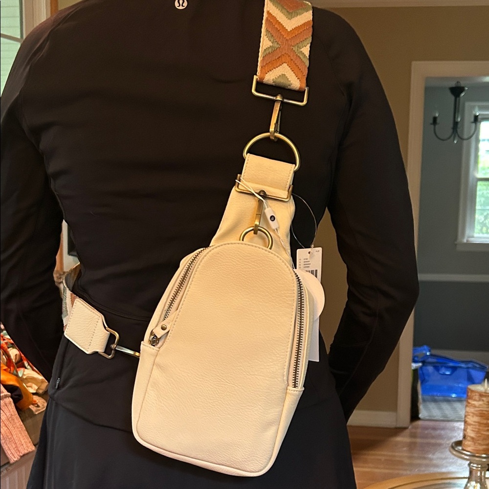 Anthropology Urban Originals Ivory Crossbody Bag with Patterned Strap - Picture 7 of 7